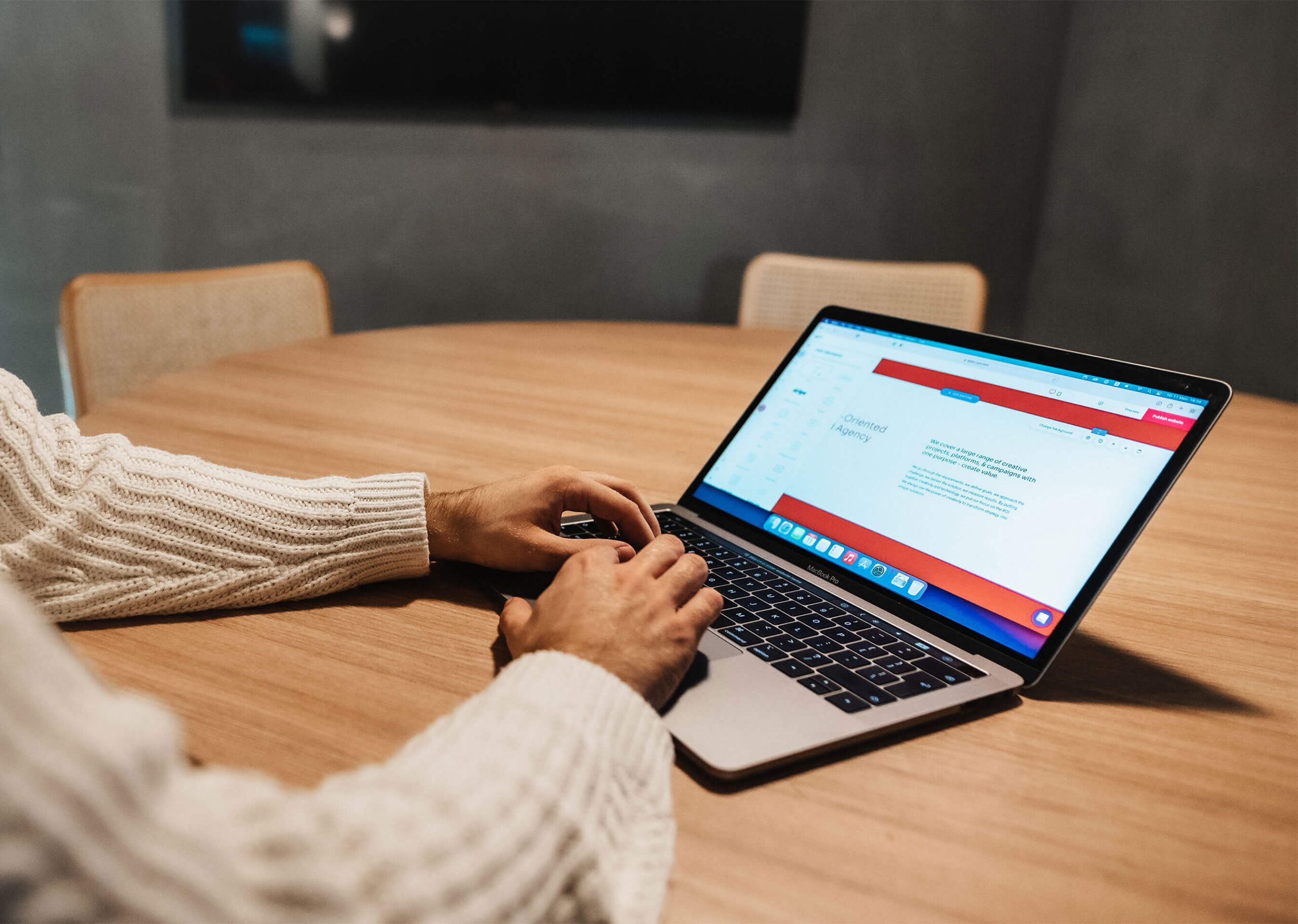 Ecommerce Copywriting Guide: 6 Tips for Writing Sales Copy That Gets Results 